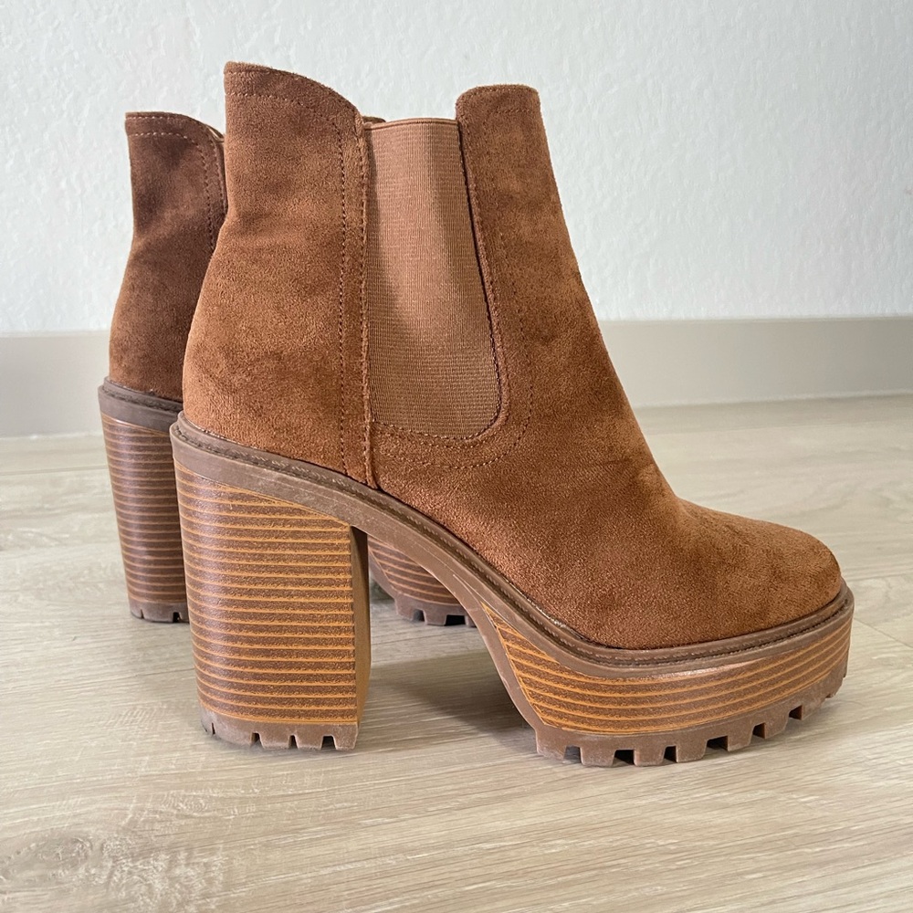 Forever 21 Brown Heeled Boots with Chunky Design